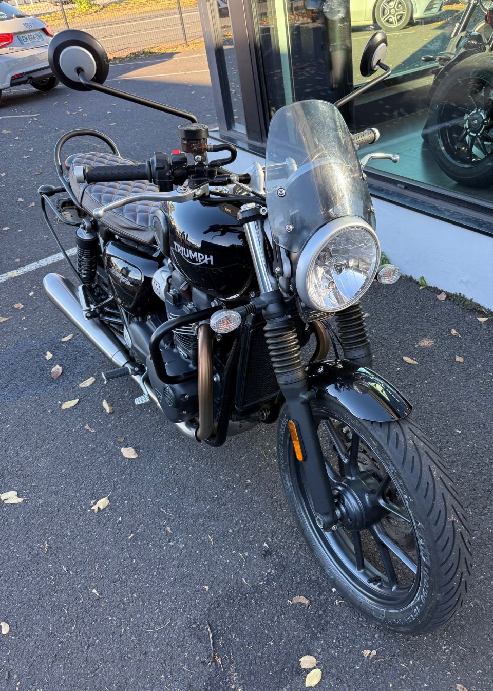 TRIUMPH STREET TWIN  900 4