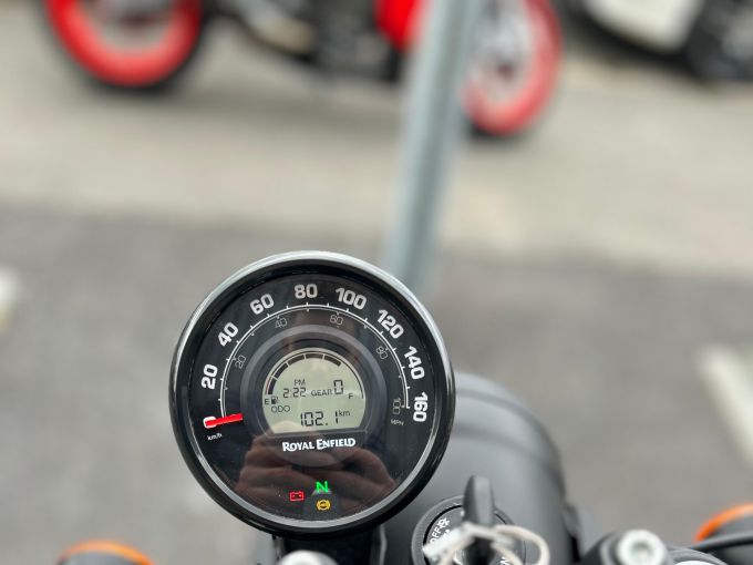 ROYAL ENFIELD HNTR 350 4