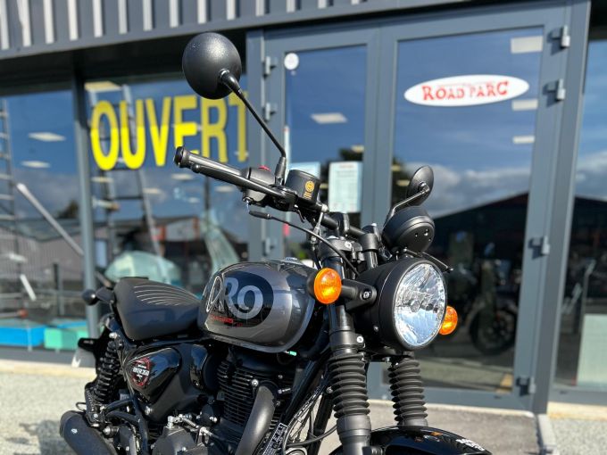 ROYAL ENFIELD HNTR 350 4
