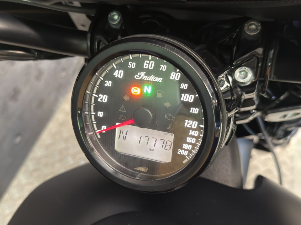 INDIAN SCOUT BOBBER 1200 4