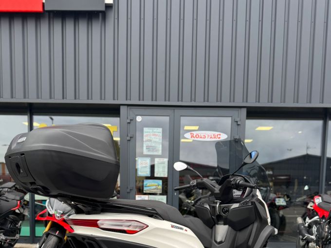PIAGGIO MP3 400 HPE SPORT ABS ASR 4