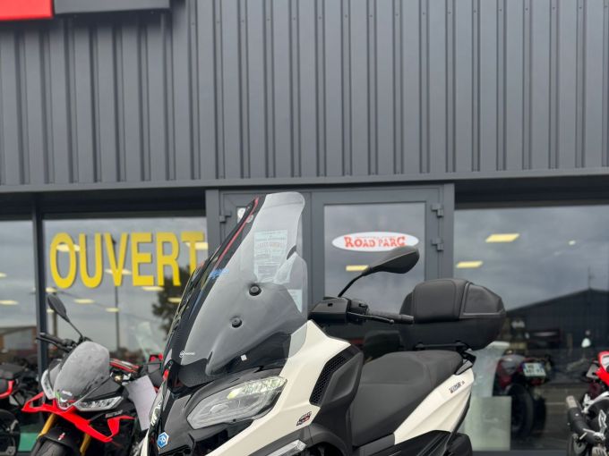 PIAGGIO MP3 400 HPE SPORT ABS ASR 4