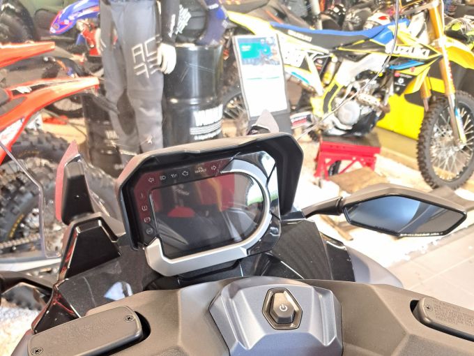 KYMCO CV3 550 4