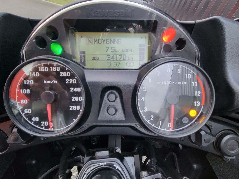 KAWASAKI GTR 1400 4
