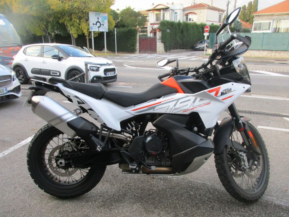 KTM 790 ADVENTURE 4