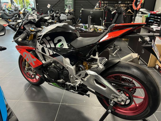 APRILIA RSV4 1000 RF 4