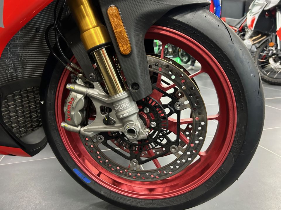 APRILIA RSV4 1000 RF 4