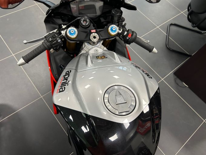 APRILIA RSV4 1000 RF 4