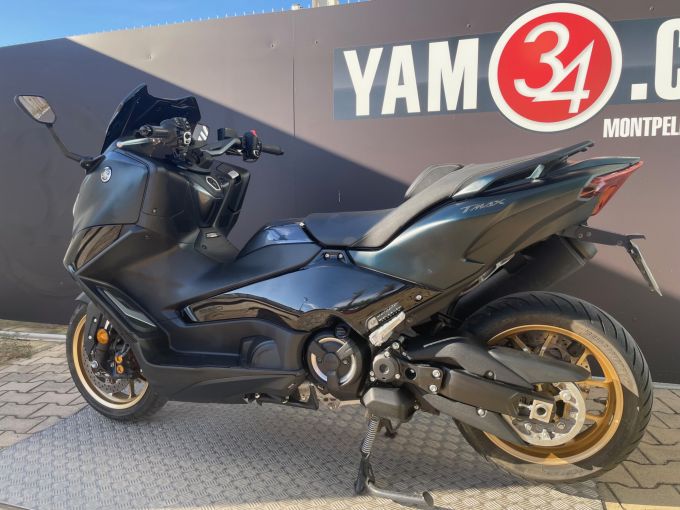YAMAHA XP T-MAX 560 TECH MAX 4