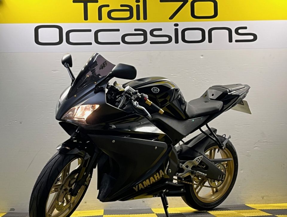 YAMAHA YZF-R 125 4