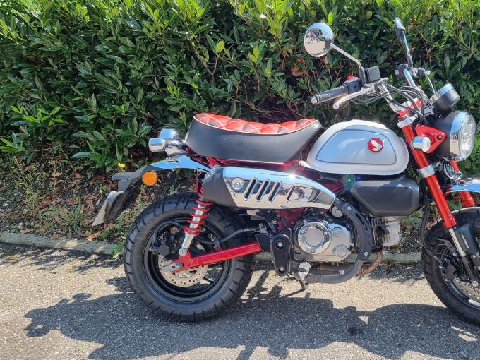 HONDA Z125 MONKEY 4