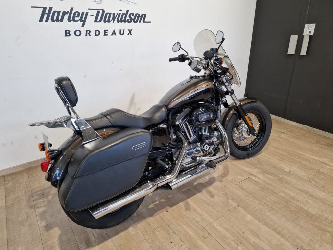 HARLEY-DAVIDSON SPORTSTER CUSTOM 1200 4