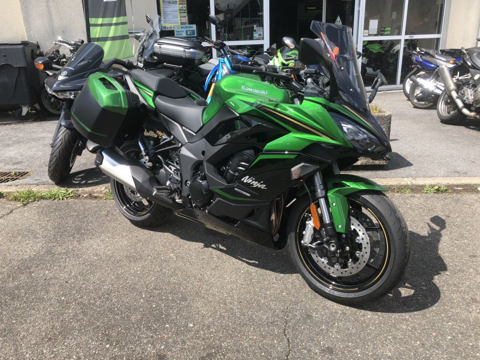 KAWASAKI NINJA 1100 SX SE 4