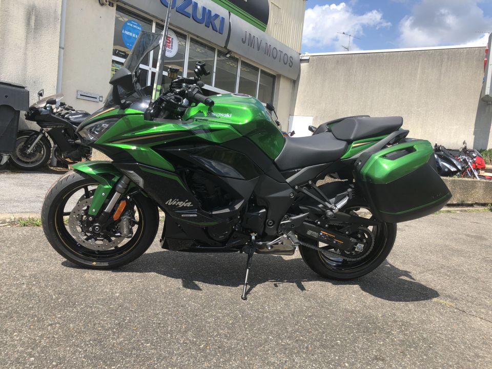 KAWASAKI NINJA 1100 SX SE 4