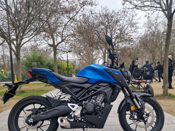 HONDA CB125R CB 125 R 4