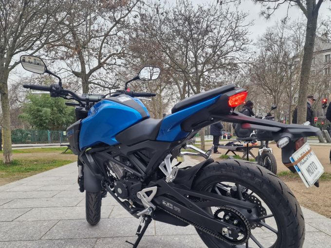 HONDA CB125R CB 125 R 4