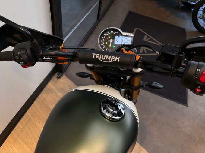 TRIUMPH Scrambler 400 X 4