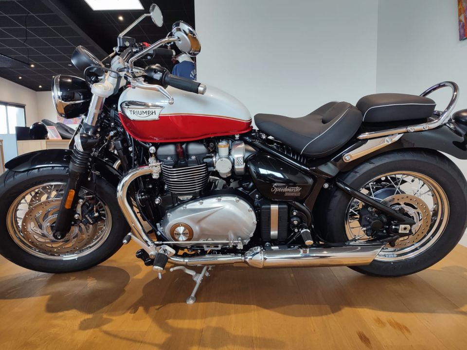TRIUMPH BONNEVILLE SPEEDMASTER 1200 4
