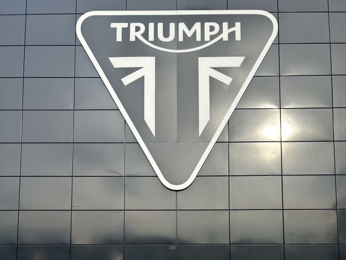 DUCATI SPORT 1000 S 4