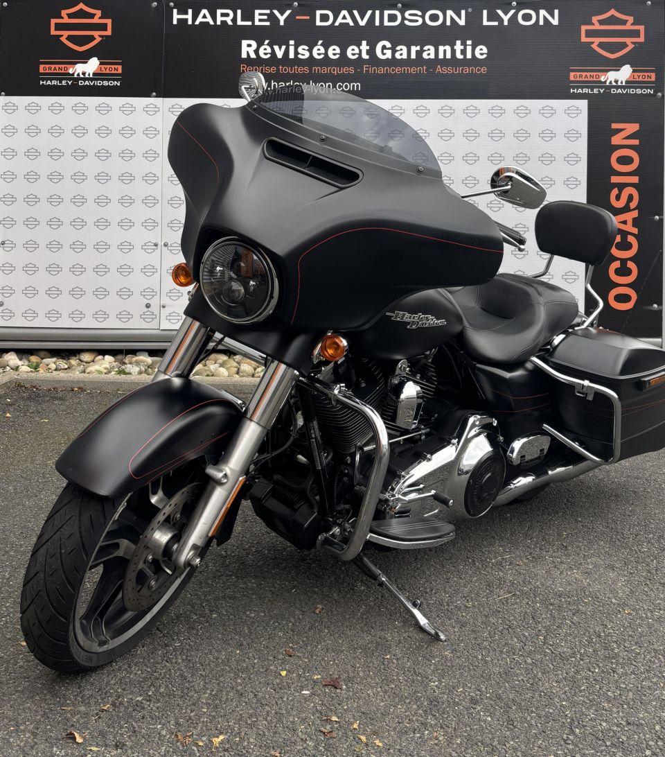HARLEY-DAVIDSON TOURING STREET GLIDE 1690 4