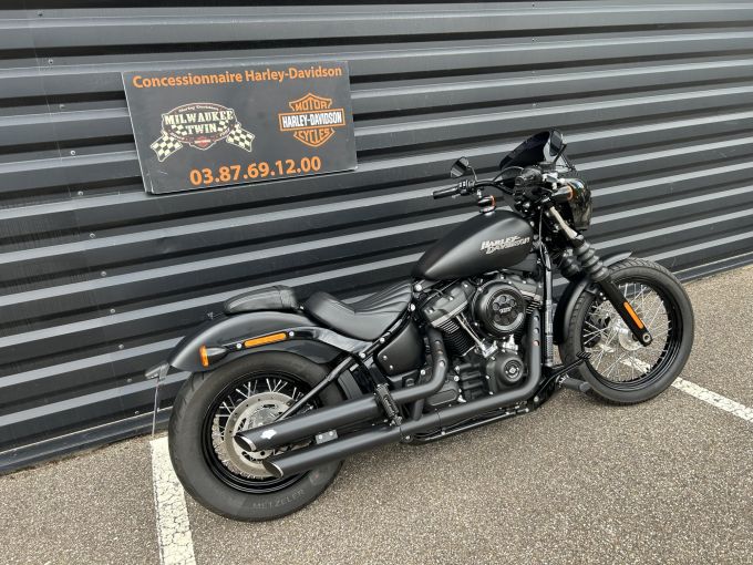 HARLEY-DAVIDSON SOFTAIL STREET BOB 1745 4