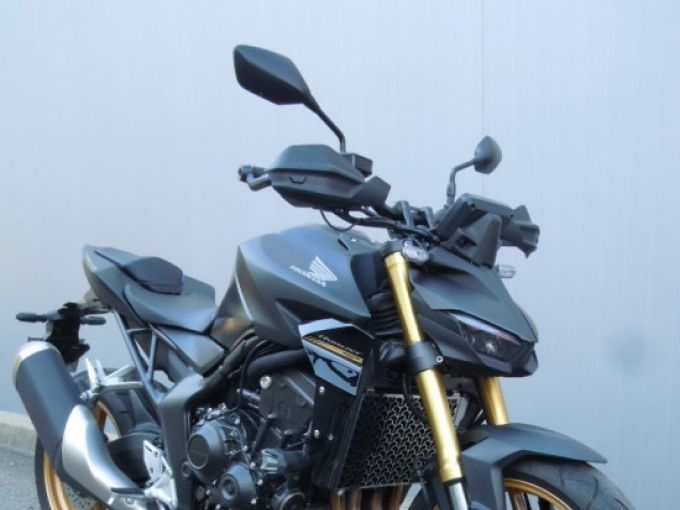 HONDA CB 1000 Hornet 4