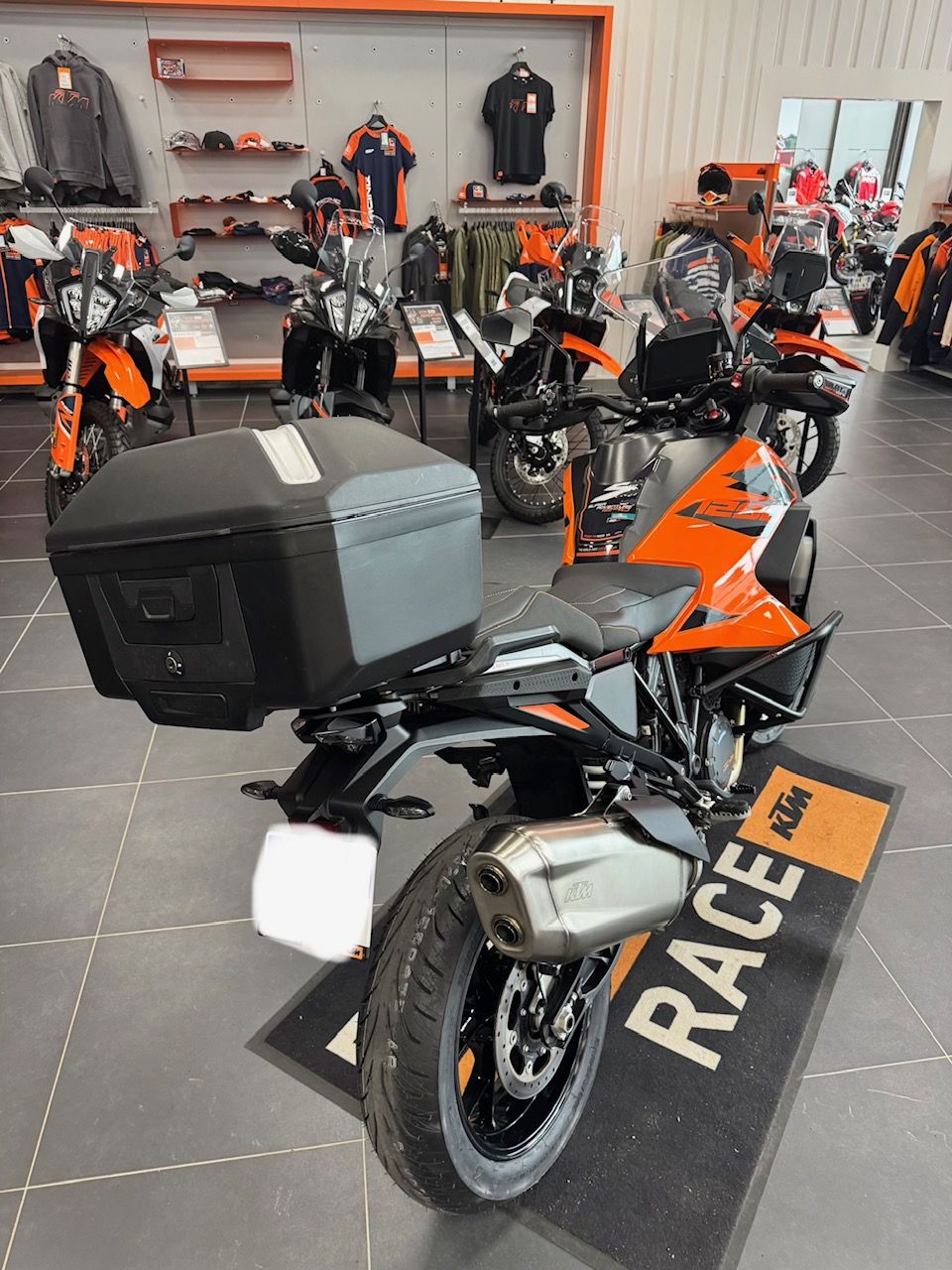 KTM 1290 SUPER ADVENTURE S 4
