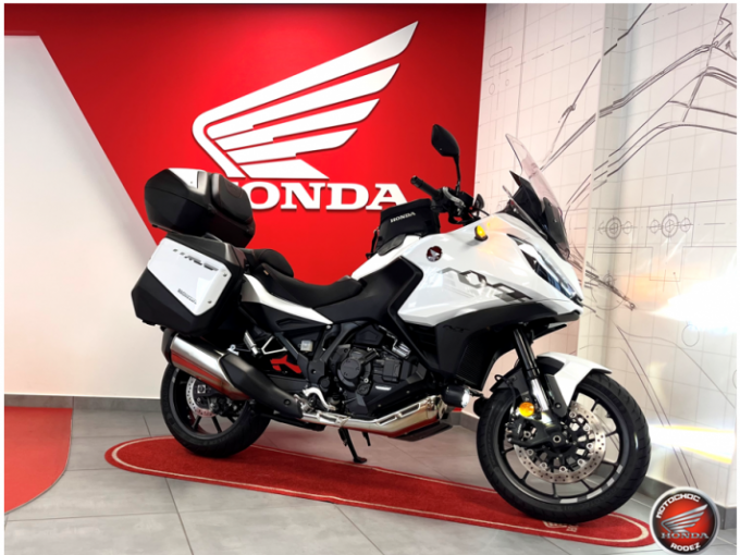 HONDA NT1100 DCT 4
