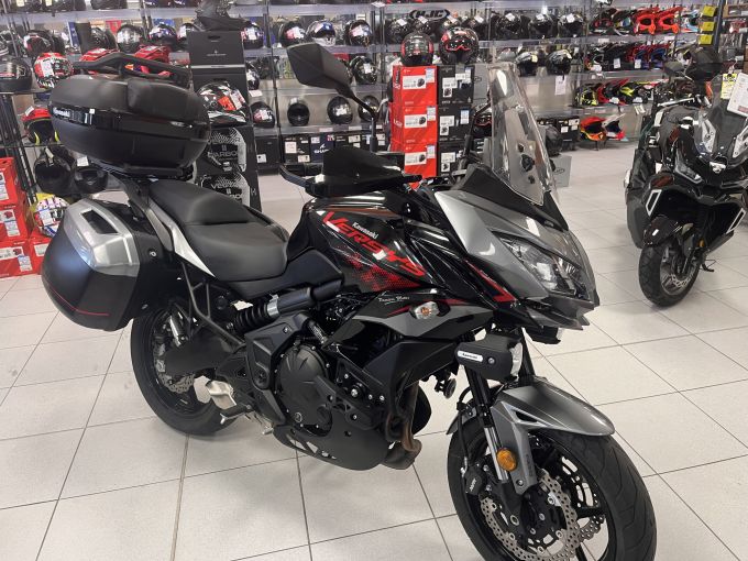 KAWASAKI VERSYS 650 4