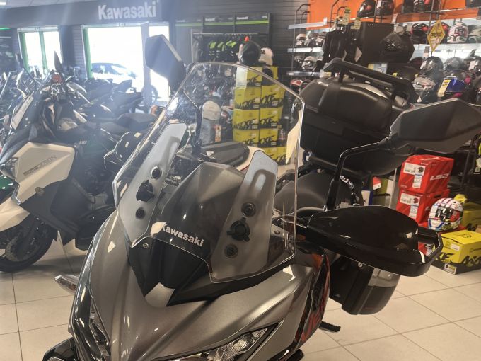 KAWASAKI VERSYS 650 4