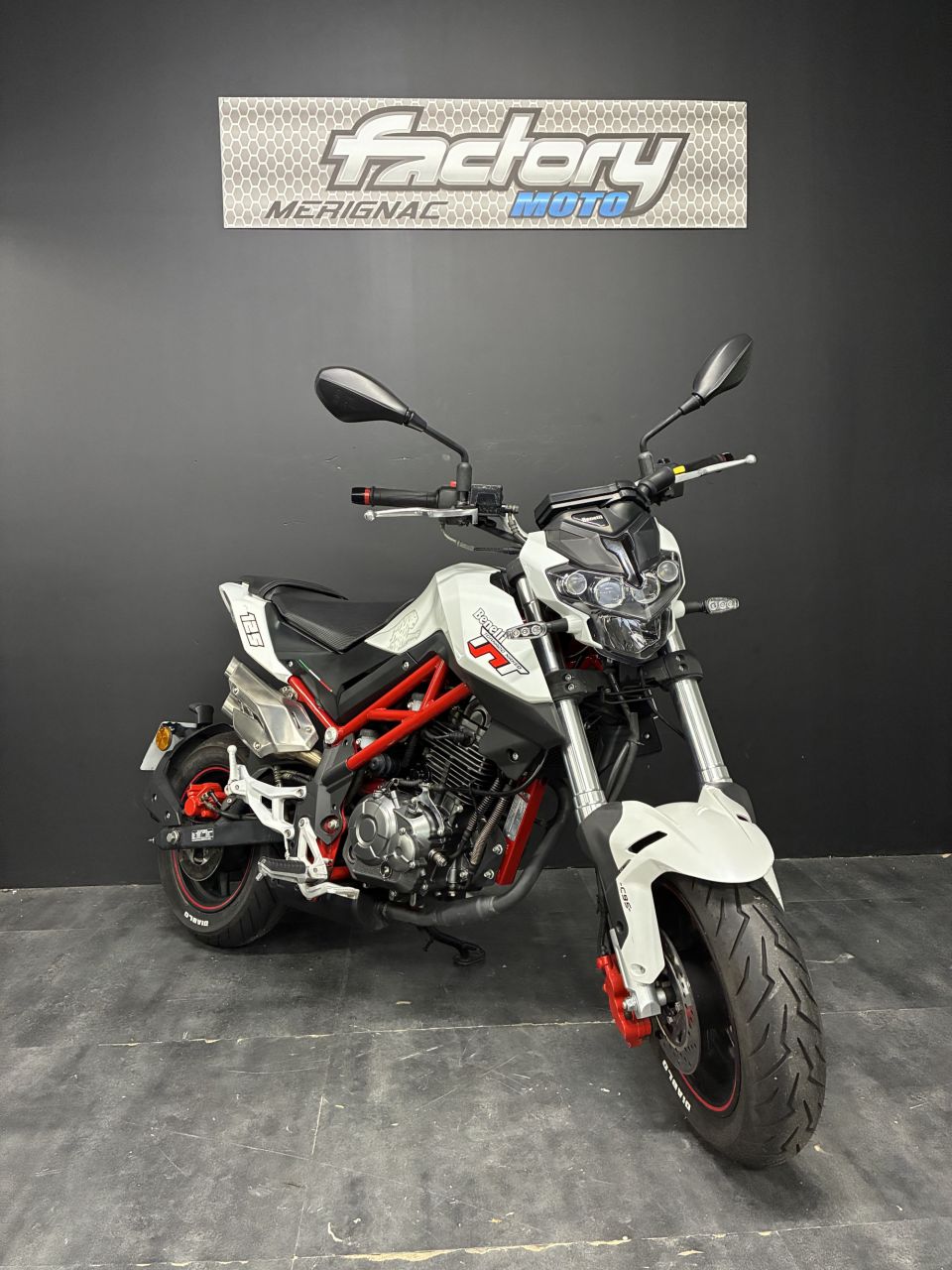 BENELLI TNT 125 4