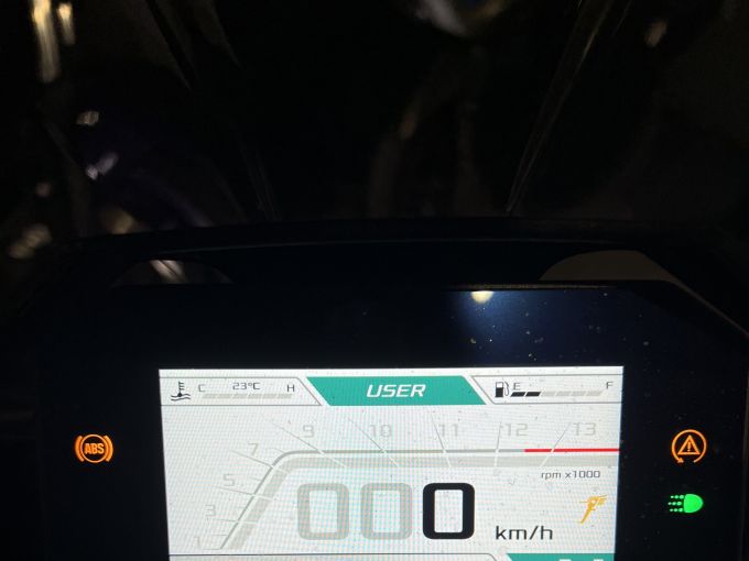 APRILIA TUONO 1100 V4 4