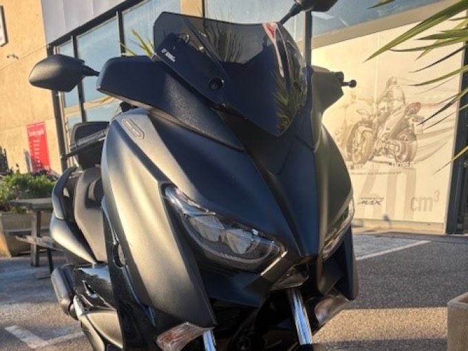 YAMAHA X-MAX 125 IRON MAX 4