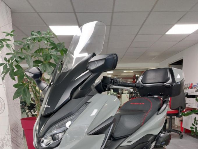 HONDA NSS FORZA 125 4
