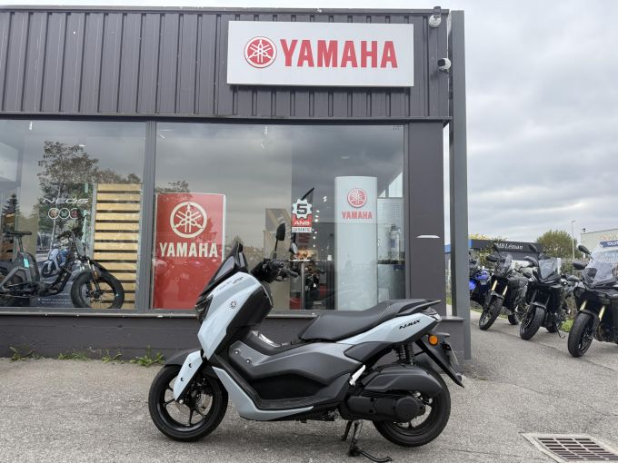 YAMAHA NMAX 125 TECH MAX 4