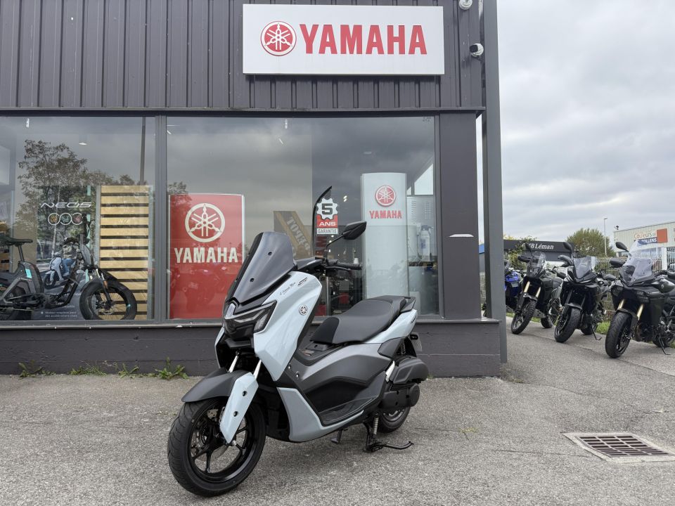 YAMAHA NMAX 125 TECH MAX 4