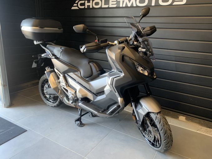 HONDA X-ADV 4