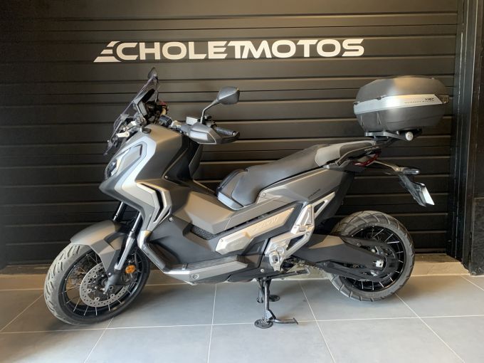 HONDA X-ADV 4