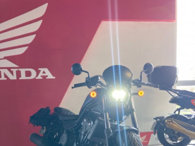 HONDA CMX 500 REBEL 4