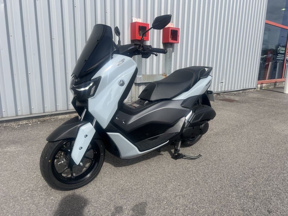 YAMAHA NMAX 125 TECH MAX 4