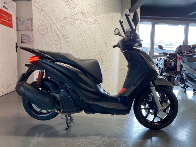 PIAGGIO MEDLEY 125 4
