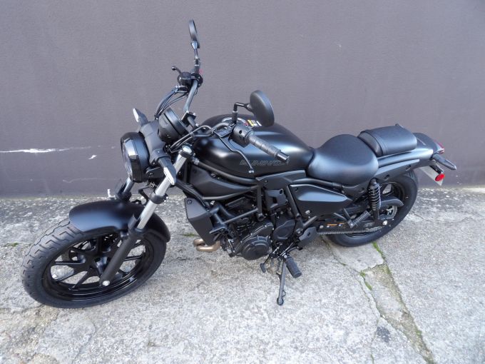KAWASAKI ELIMINATOR 500 SE A2 4