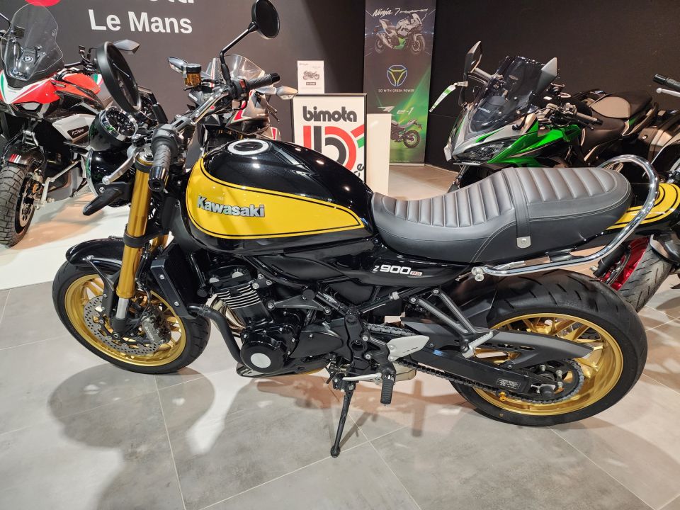 KAWASAKI Z900RS SE 4