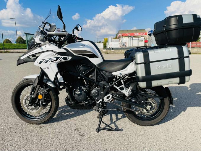 BENELLI TRK 502 X 4