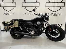 MOTO GUZZI V9 BOBBER - 2022