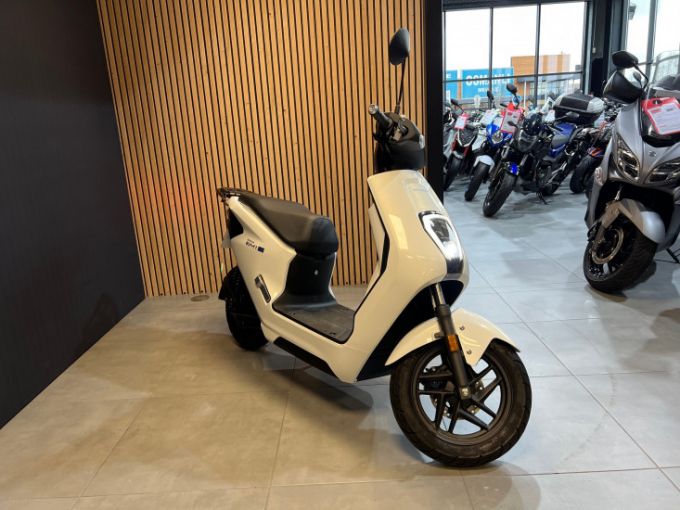 HONDA EM1 e: 4