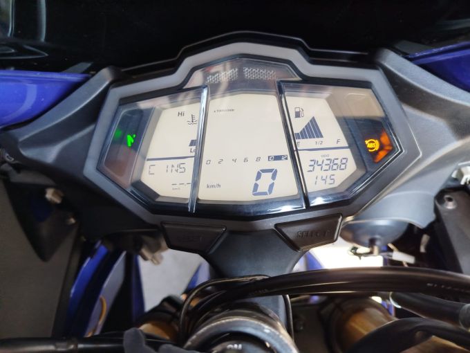 YAMAHA YZF-R 125 4