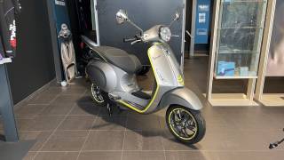 VESPA PRIMAVERA ELETTRICA 70 - 2025