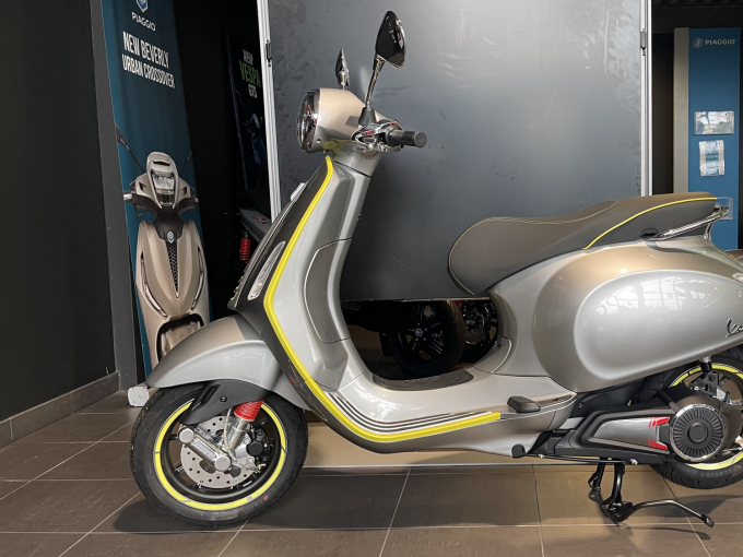 VESPA PRIMAVERA ELETTRICA 70 4