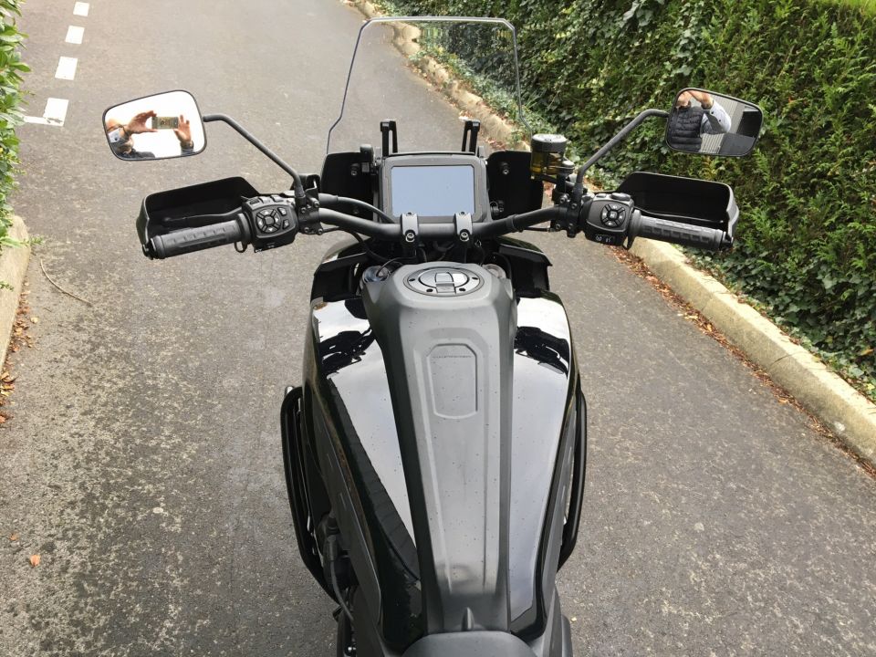 HARLEY-DAVIDSON ADVENTURE PAN AMERICA 1250 SPECIAL 4